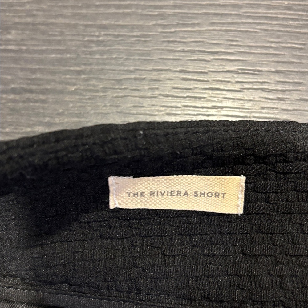 LOFT Women’s Black Textured Scalloped Hem The Riviera Short Size 8 - Picture 9 of 10